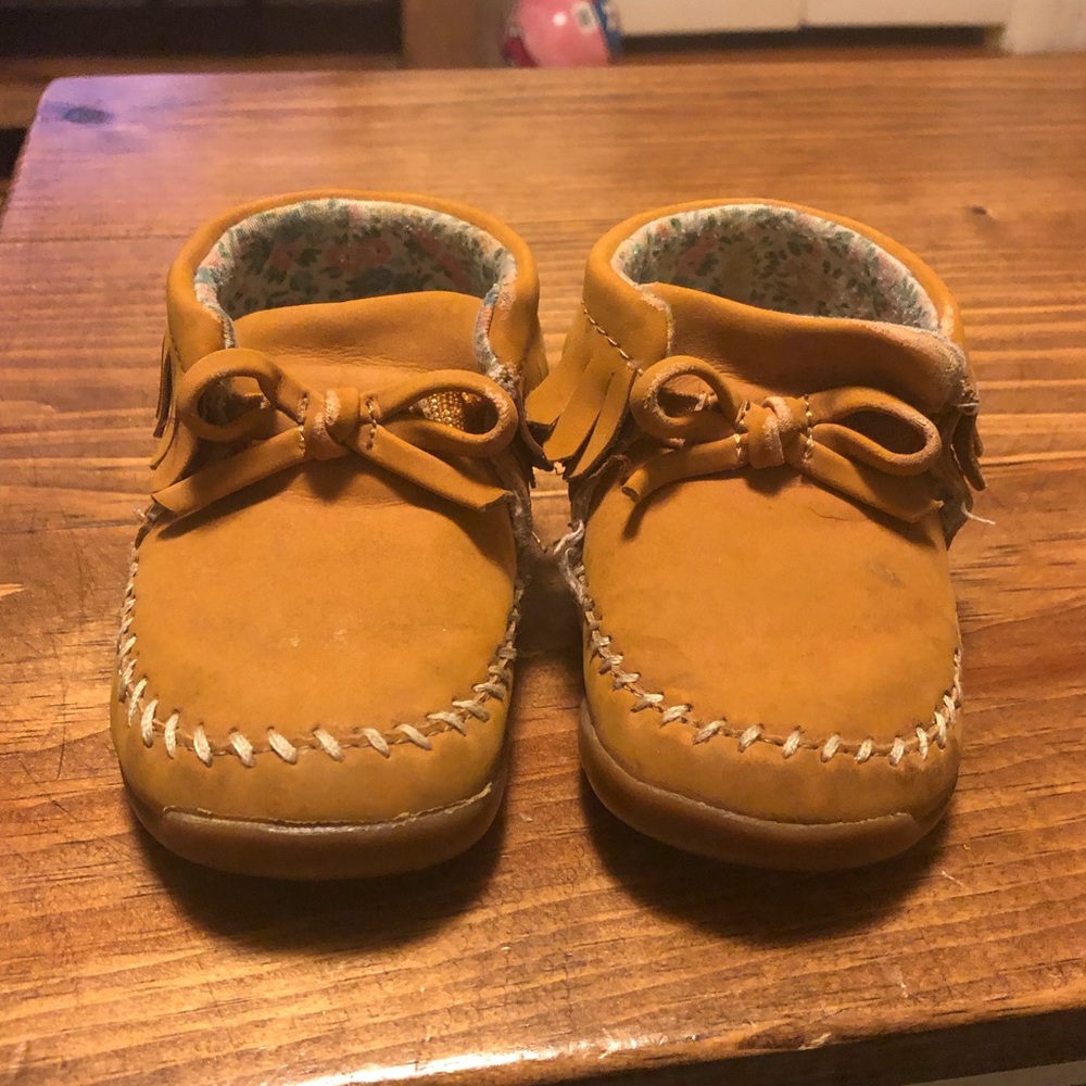 Carters baby moccasins size 4